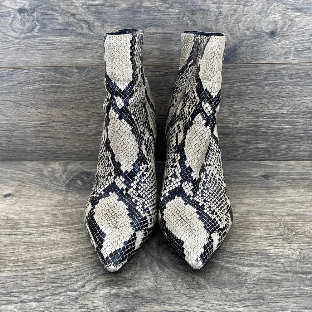 Marc Fisher Retire 2 Ankle Boots Womens 8.5M Snakeskin Pointed Toe Block Heel